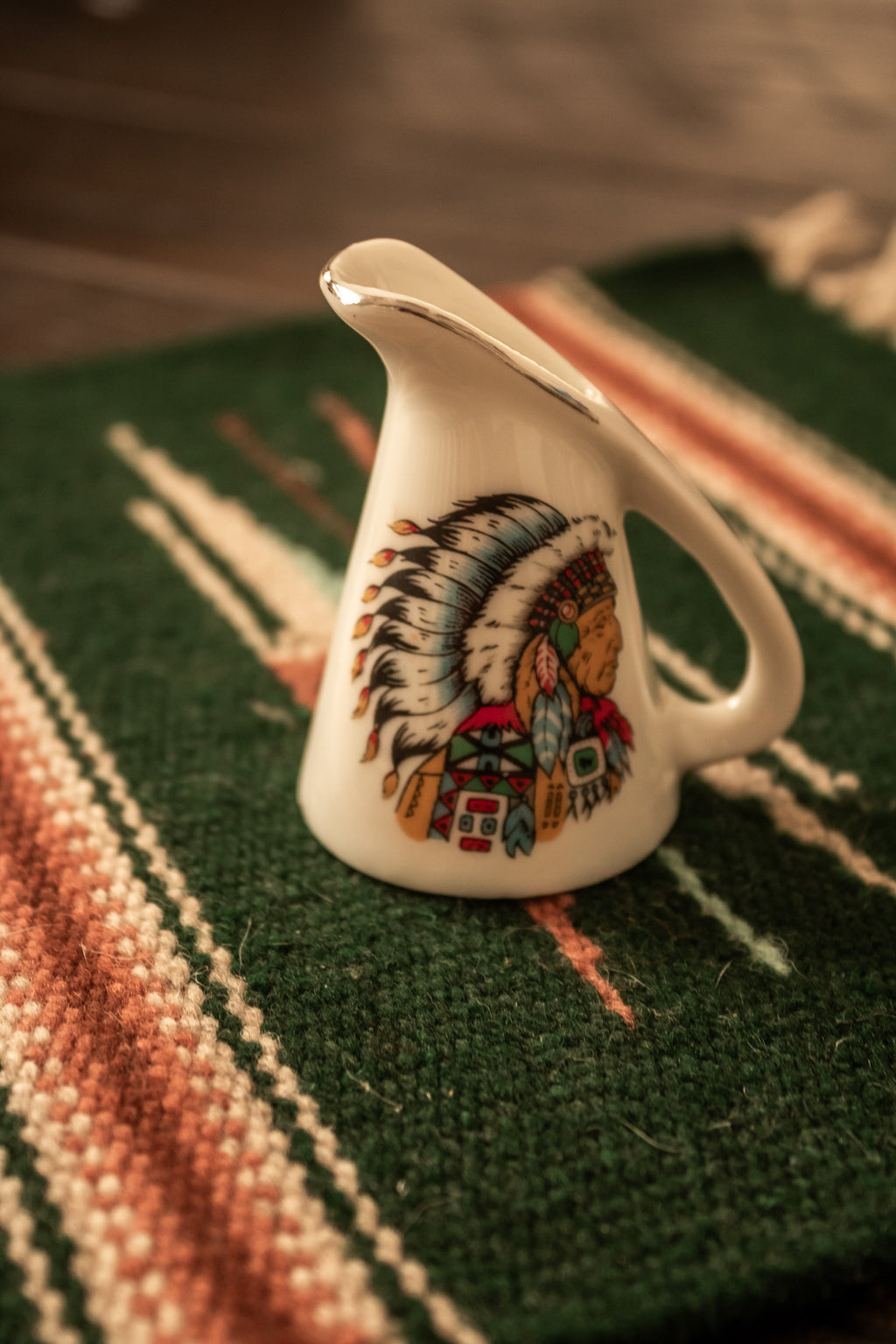 VTG* Tiny Headress Creamer